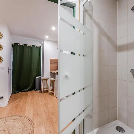 La Boetie, Cocon Central, Double Balneo Bathtub Apartman