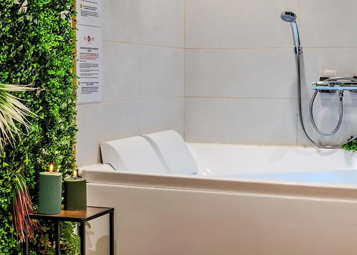 La Boetie, Cocon Central, Double Balneo Bathtub Apartman Bordeaux