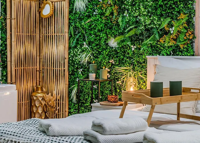 La Boetie, Cocon Central, Double Balneo Bathtub * بوردو